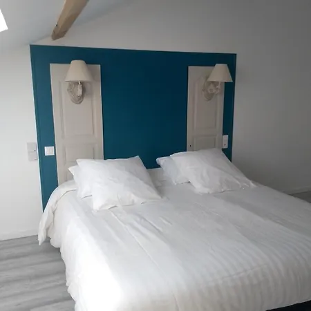 La Maison De Pescate לינה וארוחת בוקר 3*