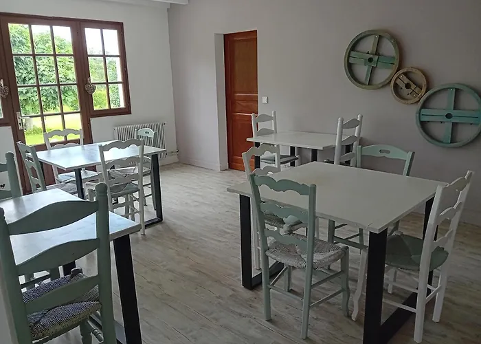 Bed & Breakfast La Maison De Pescate