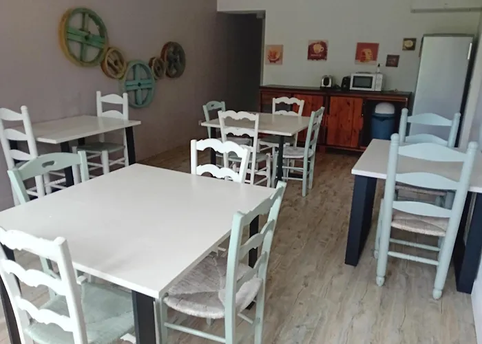 La Maison De Pescate Bed & Breakfast 3*